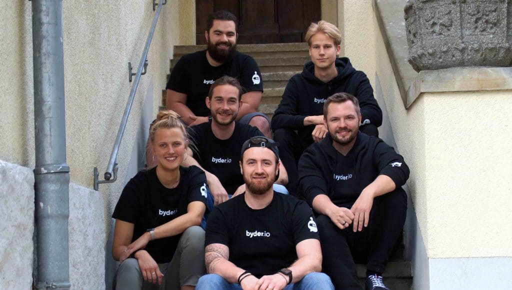 BYDER TEAM SAATKORN HR STARTUP