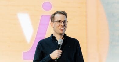 HEYJOBS CEO MARIUS LUTHER im Podcast